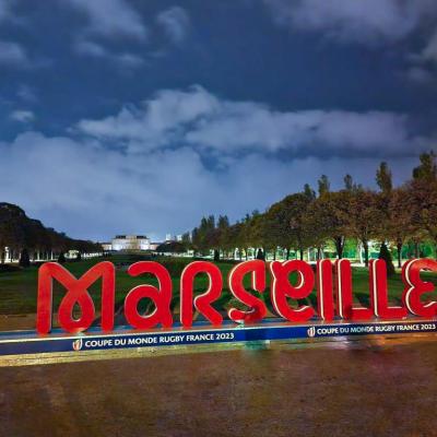 installation module coupe du monde rugby 2023 - Marseille de nuit
